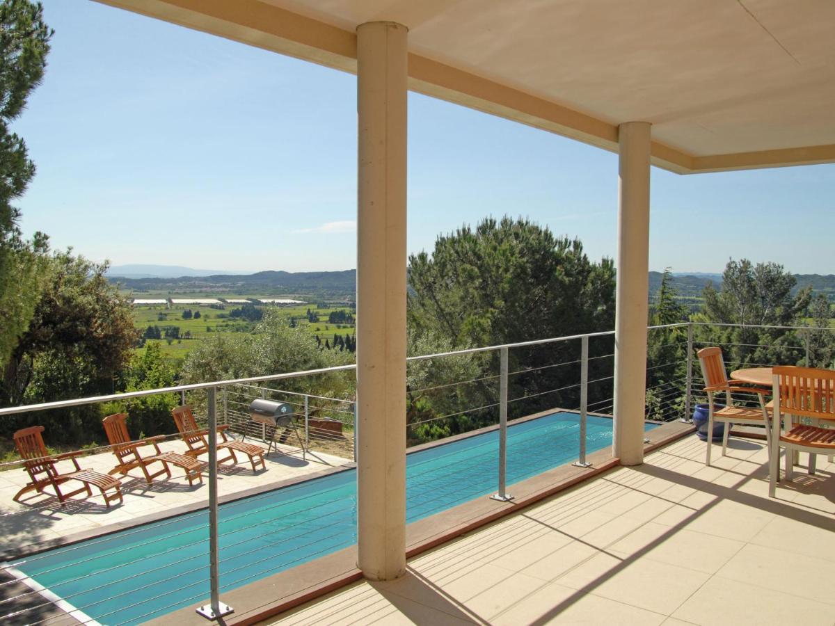 Upbeat Villa In Rochefort-Du-Gard With Private Pool الغرفة الصورة